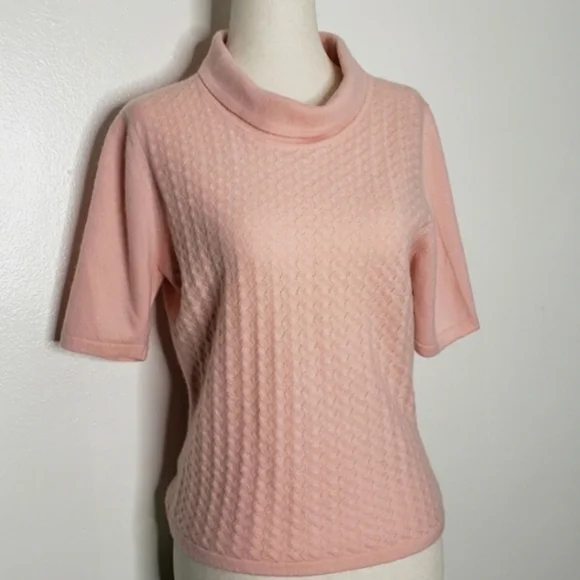 100%Pure Cashmere Light Pink Crop Top Sweater Turtleneck Textured Spring Luxury